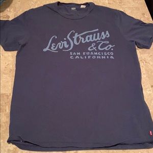 Levi t shirt